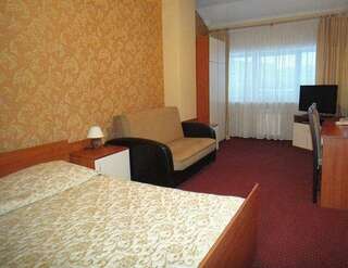 Гостиница Зори Нижний Новгород Номер стандарт с 1 двуспальной кроватью-4